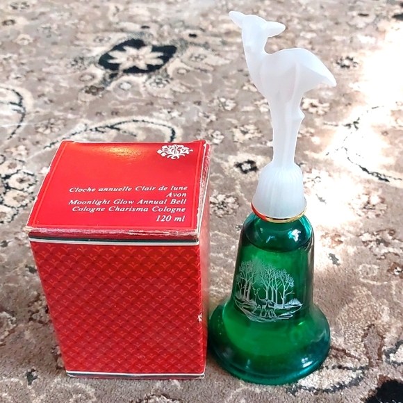 Avon MOONLIGHT GLOW ANNUAL BELL Vintage Charisma Perfume - Picture 1 of 9